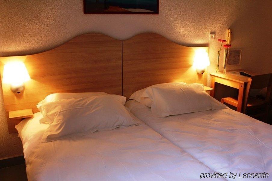 Le Poseidon Hotel La Seyne-sur-Mer Room photo