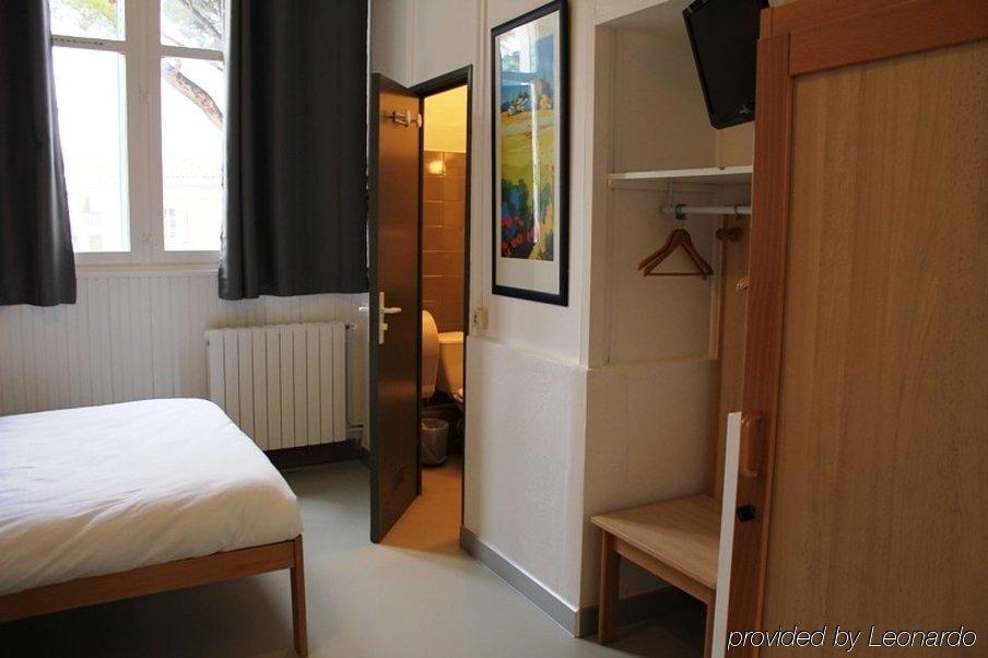 Le Poseidon Hotel La Seyne-sur-Mer Room photo