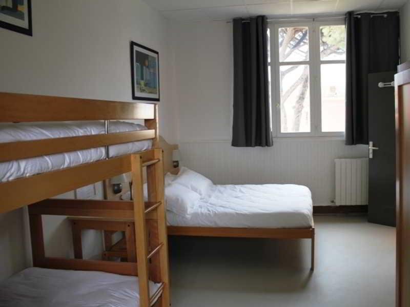 Le Poseidon Hotel La Seyne-sur-Mer Room photo