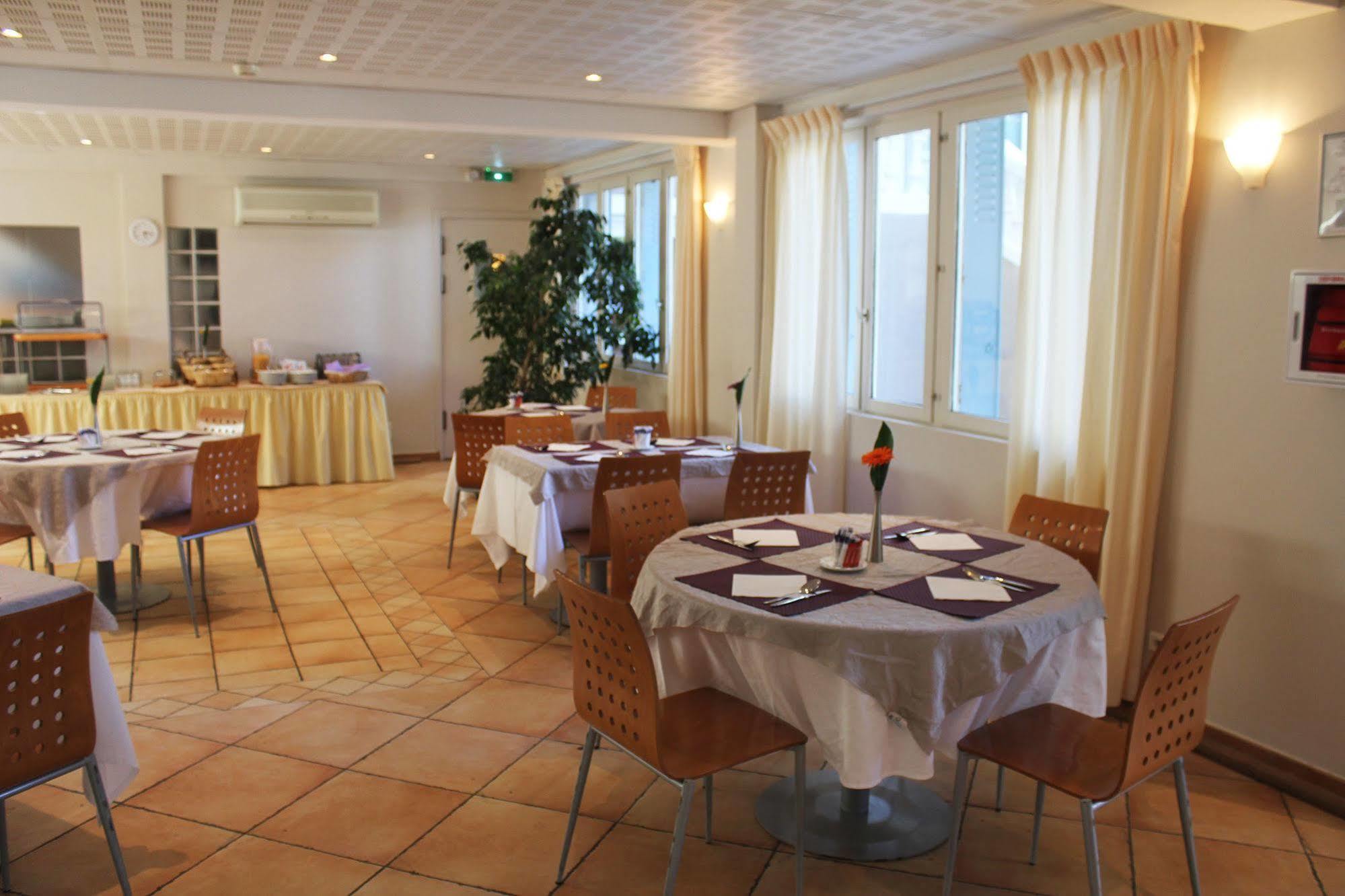 Le Poseidon Hotel La Seyne-sur-Mer Exterior photo